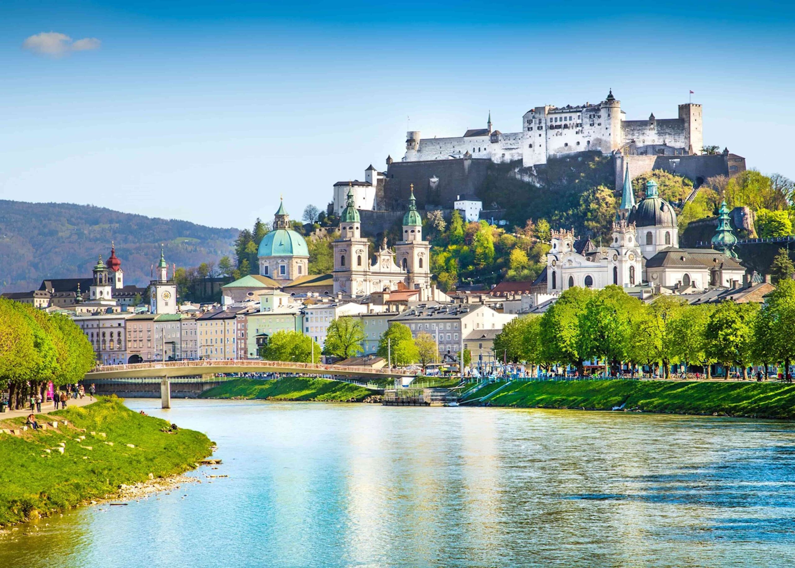 indian taxi service in salzburg